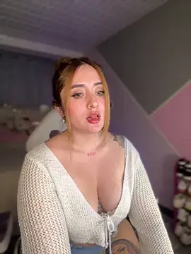 Snapshot of Sam_Thompsoon_ chatting on December 16, 2025, 2:27 am Sam Thompsoon online show from December 16, 2025, 2:27 am