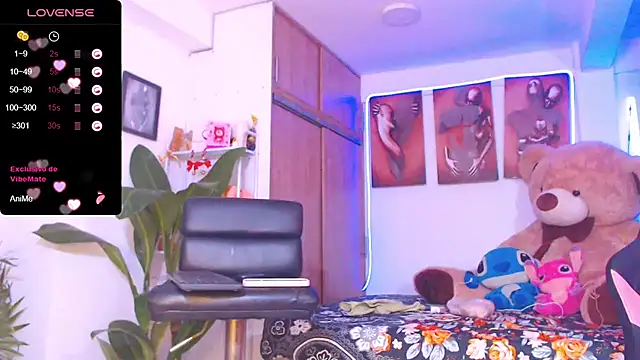 Hotgiirl 1 online show from November 3, 2025, 7:06 pm