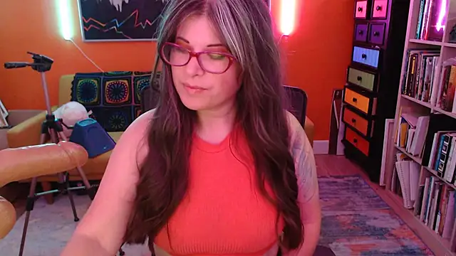 Snapshot of TheLenaAdams chatting on December 1, 2025, 9:26 pm TheLenaAdams online show from December 1, 2025, 9:26 pm