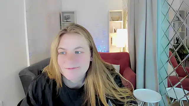 JadeSoft online show from November 8, 2025, 2:31 pm