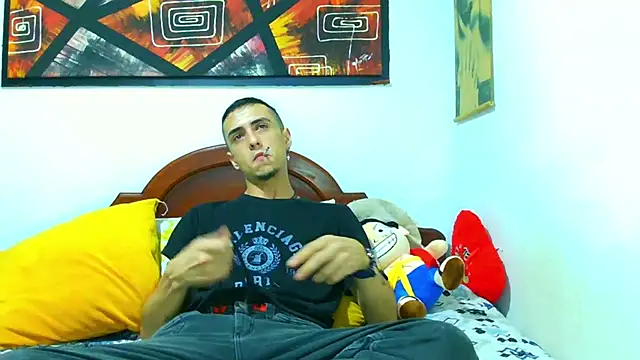 Snapshot of ryan_maxy chatting on October 22, 2025, 2:33 am ryan maxy online show from October 22, 2025, 2:33 am