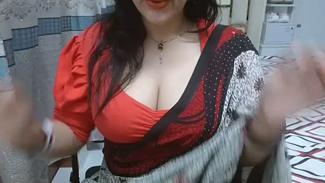 Snapshot of Lovelywife786 chatting on September 28, 2025, 6:04 pm Lovelywife786 online show from September 28, 2025, 6:04 pm