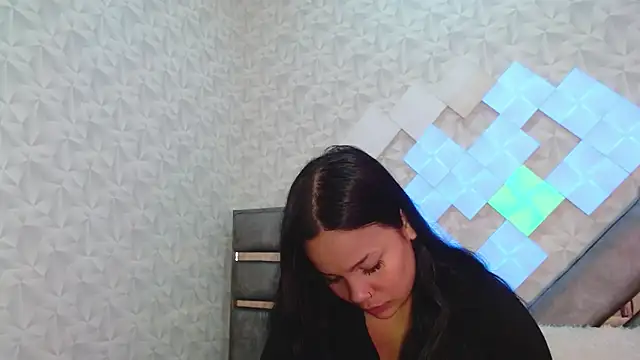 EmilyQueen3x online show from September 25, 2025, 1:28 pm