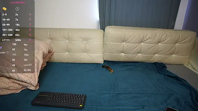 Snapshot of Just_alice chatting on September 9, 2025, 1:42 pm Just alice online show from September 9, 2025, 1:42 pm