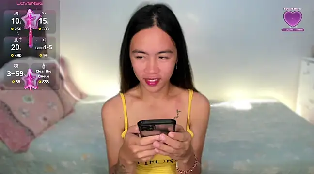 Snapshot of Emma_Jones88 chatting on March 14, 2025, 7:34 pm Emma Jones88 online show from March 14, 2025, 7:34 pm
