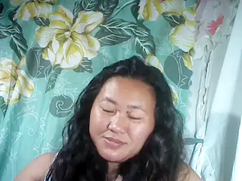 Snapshot of Sexyhorney4u chatting on March 21, 2025, 5:02 pm Sexyhorney4u online show from March 21, 2025, 5:02 pm