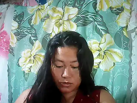 Snapshot of Sexyhorney4u chatting on October 30, 2025, 9:33 pm Sexyhorney4u online show from October 30, 2025, 9:33 pm