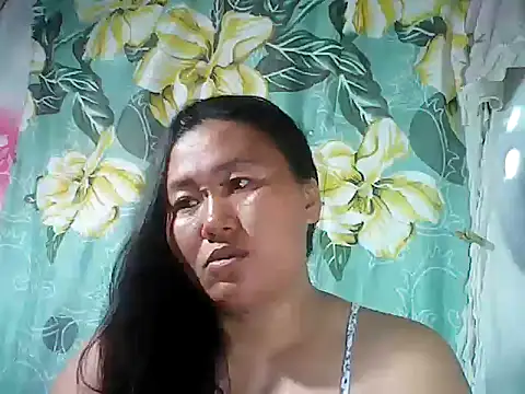 Snapshot of Sexyhorney4u chatting on September 16, 2025, 7:42 am Sexyhorney4u online show from September 16, 2025, 7:42 am