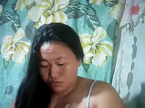 Snapshot of Sexyhorney4u chatting on October 21, 2025, 9:14 pm Sexyhorney4u online show from October 21, 2025, 9:14 pm