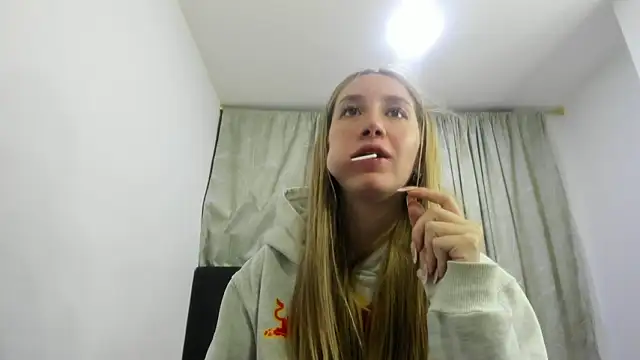 horny  molly  online show from February 23, 2026, 2:57 am