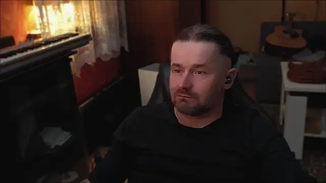 Snapshot of Mosiadz1975 chatting on February 13, 2025, 10:54 pm Mosiadz1975 online show from February 13, 2025, 10:54 pm