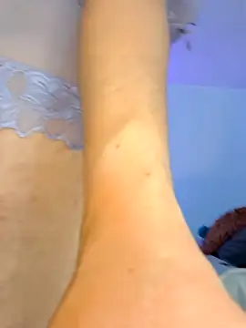 Snapshot of Nanybaker95 chatting on November 23, 2025, 1:48 am Nanybaker95 online show from November 23, 2025, 1:48 am