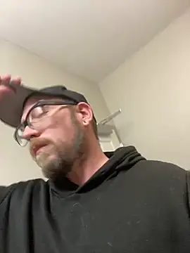 Snapshot of Tomas_Zaddy chatting on March 2, 2025, 12:03 pm Tomas Zaddy online show from March 2, 2025, 12:03 pm