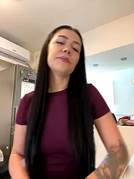 Snapshot of denise_k chatting on September 26, 2025, 11:39 am denise k online show from September 26, 2025, 11:39 am