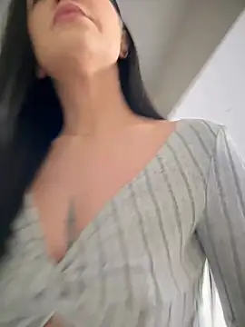 Snapshot of denise_k chatting on January 12, 2025, 12:33 pm denise k online show from January 12, 2025, 12:33 pm