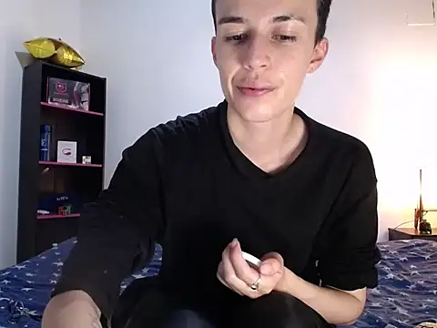 Cocain Atenea online show from February 26, 2025, 7:21 pm