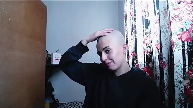 Cocain Atenea online show from November 19, 2025, 7:14 pm