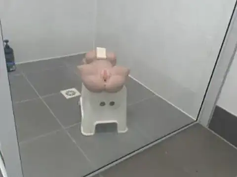 Snapshot of shhhoot73 chatting on December 26, 2024, 1:10 pm shhhoot73 online show from December 26, 2024, 1:10 pm