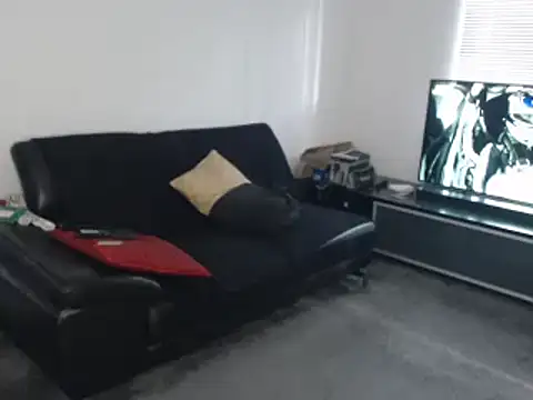 Snapshot of shhhoot73 chatting on October 12, 2025, 6:26 am shhhoot73 online show from October 12, 2025, 6:26 am