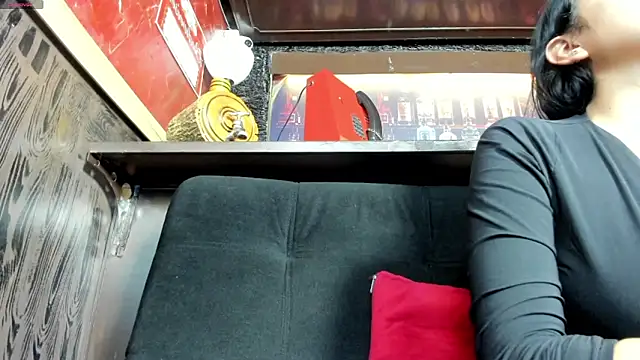 dayra angels online show from March 10, 2025, 9:18 pm