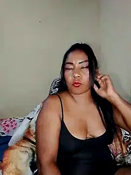 rosmery-navarro online show from September 9, 2025, 2:32 am