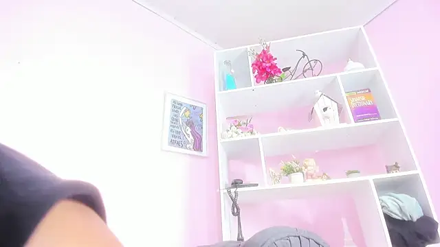 Snapshot of miss_soffi_ chatting on June 24, 2026, 12:15 pm miss soffi online show from June 24, 2026, 12:15 pm