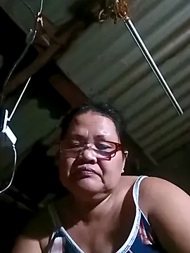 Chubbysweetmom online show from March 3, 2025, 1:34 pm