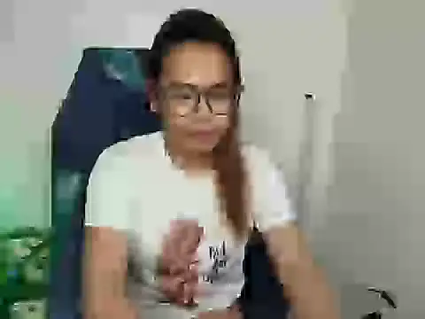 Your PrettyGirlxxx online show from March 29, 2026, 1:18 am