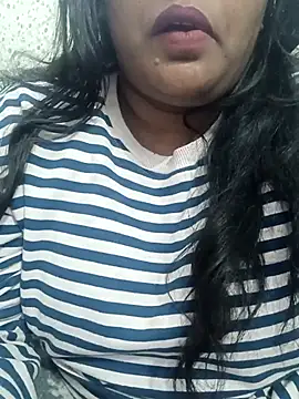 rekhabb123 online show from January 9, 2026, 5:42 pm