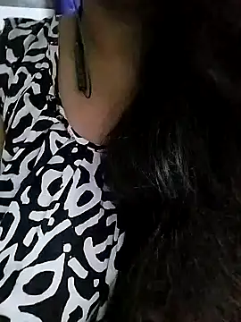 rekhabb123 online show from December 1, 2024, 7:08 pm