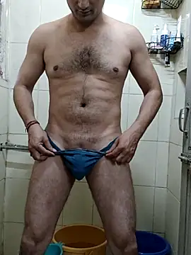 Snapshot of Desi_Rider_Aadi chatting on May 23, 2026, 2:32 am Desi Rider Aadi online show from May 23, 2026, 2:32 am