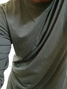 Snapshot of Desi_Rider_Aadi chatting on November 9, 2025, 4:49 am Desi Rider Aadi online show from November 9, 2025, 4:49 am