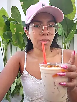 SheenaBrooke online show from February 4, 2026, 4:51 am