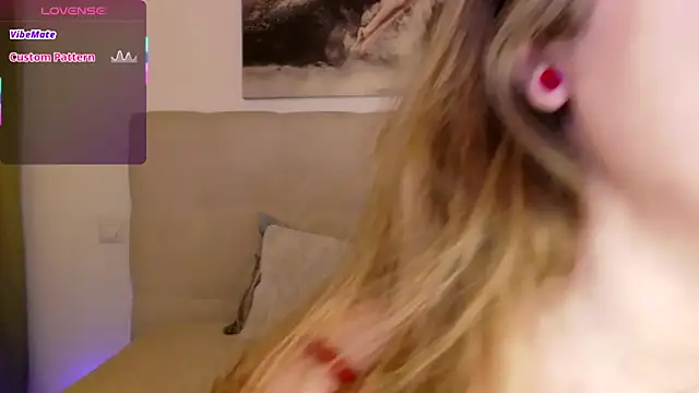 PetersEmily online show from March 30, 2026, 10:11 pm