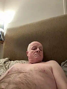 locallad88 online show from February 24, 2025, 7:52 pm