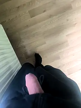 Snapshot of Koudy1 chatting on November 23, 2025, 12:04 pm Koudy1 online show from November 23, 2025, 12:04 pm