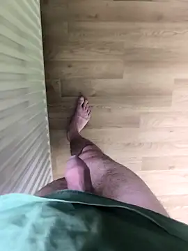 Snapshot of Koudy1 chatting on November 24, 2025, 11:10 am Koudy1 online show from November 24, 2025, 11:10 am