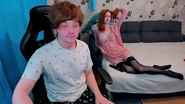 Snapshot of lakmsrrrmrrr chatting on October 23, 2025, 10:03 am lakmsrrrmrrr online show from October 23, 2025, 10:03 am