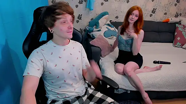 Snapshot of lakmsrrrmrrr chatting on September 21, 2025, 9:58 am lakmsrrrmrrr online show from September 21, 2025, 9:58 am