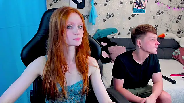 Snapshot of lakmsrrrmrrr chatting on March 21, 2025, 9:45 am lakmsrrrmrrr online show from March 21, 2025, 9:45 am