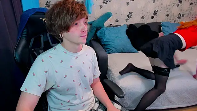 Snapshot of lakmsrrrmrrr chatting on November 22, 2025, 10:14 am lakmsrrrmrrr online show from November 22, 2025, 10:14 am