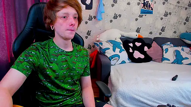 Snapshot of lakmsrrrmrrr chatting on February 7, 2025, 11:45 am lakmsrrrmrrr online show from February 7, 2025, 11:45 am