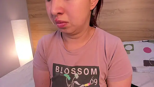 madelaine blosson online show from March 20, 2026, 10:16 am