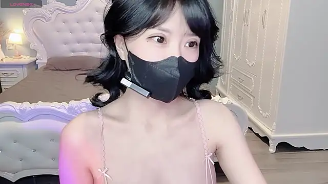 Mya Lee online show from January 15, 2026, 4:43 pm