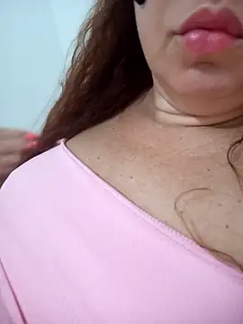 Snapshot of CASADASIGILO2 chatting on December 15, 2025, 8:31 am CASADASIGILO2 online show from December 15, 2025, 8:31 am