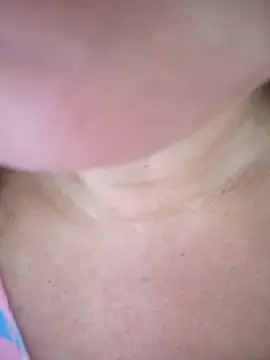 Snapshot of CASADASIGILO2 chatting on October 23, 2025, 10:36 am CASADASIGILO2 online show from October 23, 2025, 10:36 am