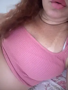 Snapshot of CASADASIGILO2 chatting on November 4, 2025, 1:04 pm CASADASIGILO2 online show from November 4, 2025, 1:04 pm