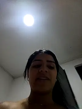 AnnRosse18 online show from February 1, 2025, 2:13 pm