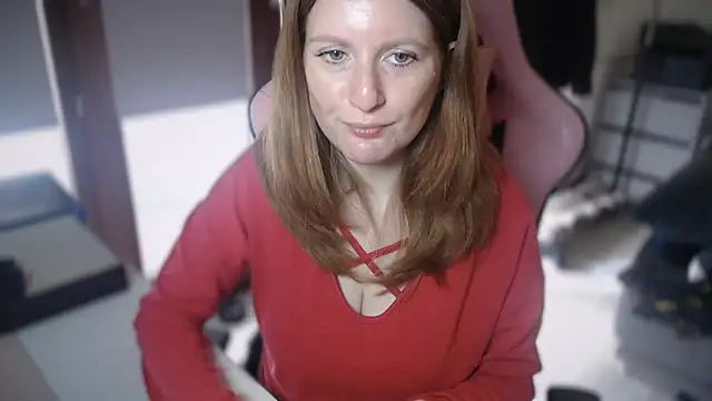 Snapshot of Exotic-Desire chatting on September 24, 2025, 8:54 am Exotic-Desire online show from September 24, 2025, 8:54 am