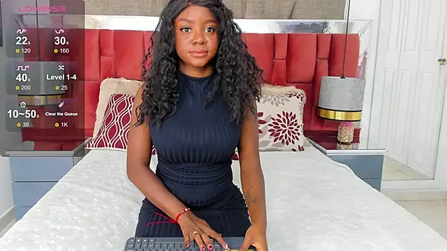 Snapshot of GianinaLewis chatting on December 21, 2025, 7:48 pm GianinaLewis online show from December 21, 2025, 7:48 pm